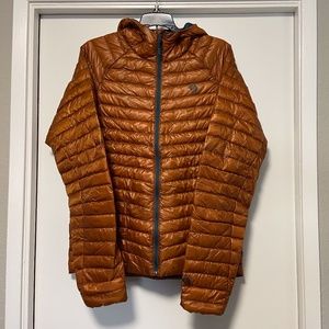 NWT Mountain Hardwear Ghost Whisper 2 Hoody